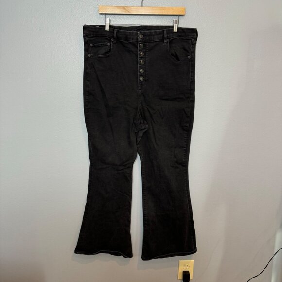 American Eagle Outfitters Denim - AMERICAN EAGLE curvy highest rise flare jeans in black size 20